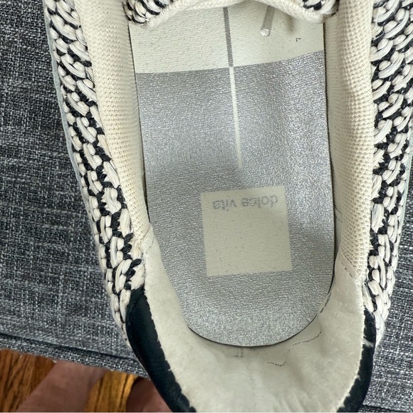 Dolce Vita Dandi Platform Sneakers, Size 8.5, Never Worn Outside! - Picture 15 of 16